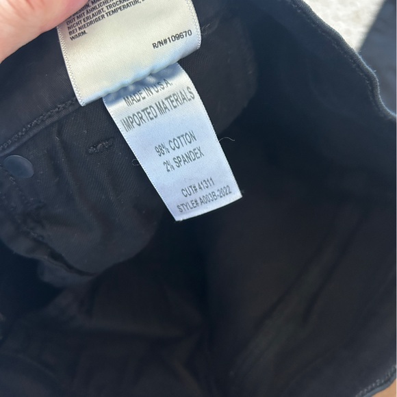 AGOLDE Distressed Denim Ankle Cropped Jean (Sophie) - Picture 4 of 9